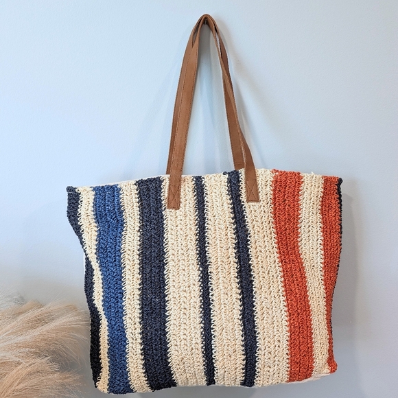 Rays For Days Raffia Beach Tote - Picture 1 of 9